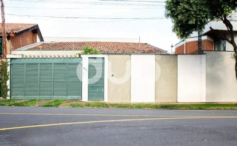 Casa com 3 Quartos para alugar, 303m² no Jardim Europa, Piracicaba