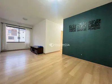 Apartamento com 2 Quartos para alugar, 63m² no Country, Cascavel