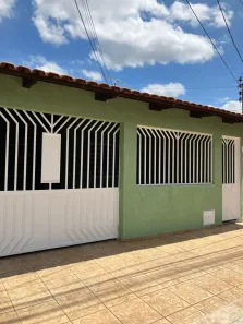 Casa com 4 Quartos à venda, 151m² no Jardim Guanabara III, Goiânia
