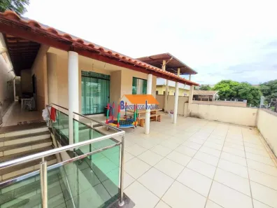 Casa com 3 Quartos à venda, 135m² no Santo André, Belo Horizonte