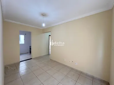 Apartamento com 2 Quartos para alugar, 55m² no Santa Mônica, Uberlândia