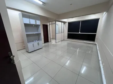 Prédio Comercial com 1 Quarto para alugar, 660m² no Centro, Betim