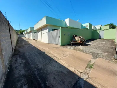Casa com 2 Quartos para alugar, 60m² no Jardim Petrópolis, Goiânia