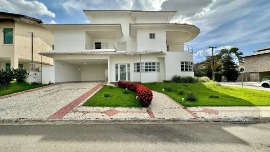 Sobrado com 4 Quartos à venda, 641m² no Jardins Madri, Goiânia