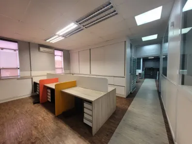 Sala Comercial para alugar, 337m² no Ressacada, Itajaí