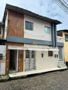 Casa com 4 Quartos à venda, 220m² no Campina do Barreto, Recife