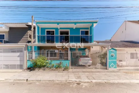 Sobrado com 4 Quartos à venda, 210m² no Umbará, Curitiba