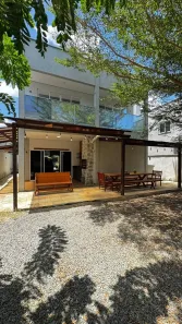 Casa de Condomínio com 4 Quartos para alugar, 220m² no Urucunema, Eusébio