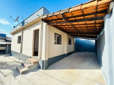 Casa com 3 Quartos para alugar, 97m² no Nossa Senhora das Graças, Sete Lagoas