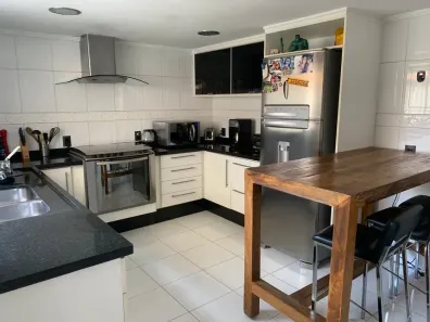 Sobrado com 3 Quartos à venda, 245m² no Parque Peruche, São Paulo