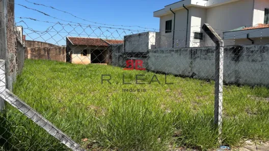 Lote/Terreno à venda, 338m² no Centro, Bauru
