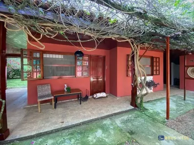 Casa de Condomínio com 3 Quartos à venda, 285m² no Chácara Vale do Rio Cotia, Carapicuíba