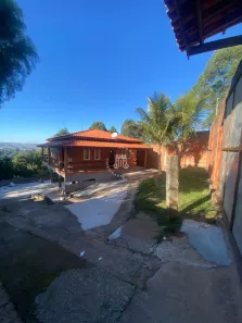 Fazenda/Sítio com 3 Quartos à venda, 250m² no Ivoturucaia, Jundiaí