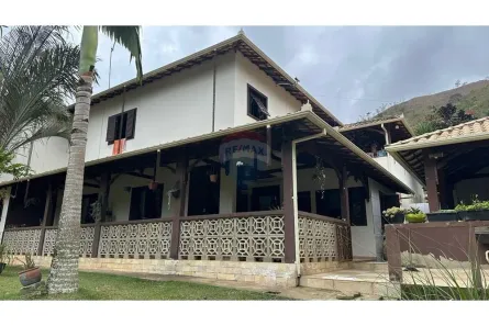 Fazenda/Sítio com 4 Quartos à venda, 30000m² no Caeté, Juiz de Fora
