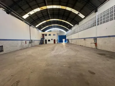 Galpão/Depósito/Armazém para alugar, 420m² no Jardim Limoeiro, Serra