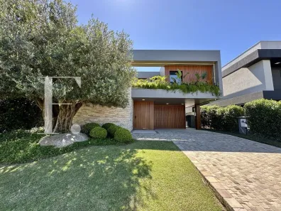 Sobrado com 5 Quartos à venda, 333m² no XANGRI-LÁ, Xangri-Lá