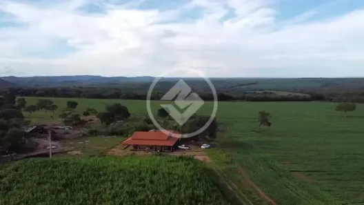 Fazenda/Sítio à venda, 72m² no Centro, Coromandel