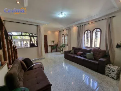 Casa com 3 Quartos à venda, 245m² no Montanhão, São Bernardo do Campo