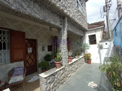 Casa com 2 Quartos à venda, 90m² no Camarão, São Gonçalo