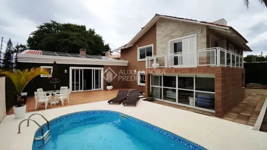 Casa com 3 Quartos à venda, 270m² no Guarujá, Porto Alegre