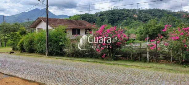 Lote/Terreno à venda, 1452m² no Vila Amizade, Guaramirim