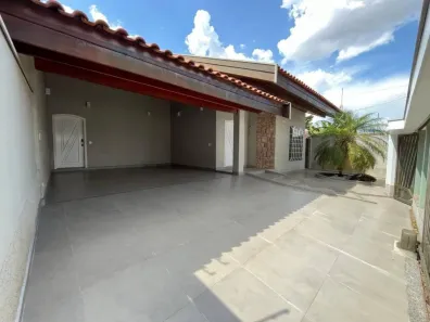 Casa com 3 Quartos à venda, 204m² no Vila Frezzarim, Americana