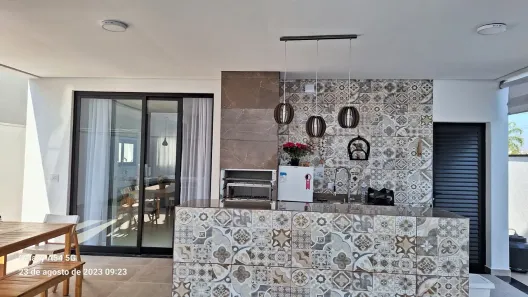 Casa de Condomínio com 3 Quartos à venda, 210m² no Urbanova VII, São José dos Campos