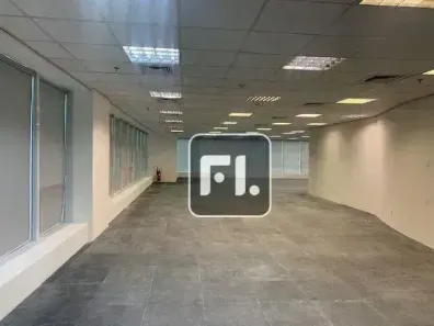 Sala Comercial para alugar, 223m² no Vila Olímpia, São Paulo