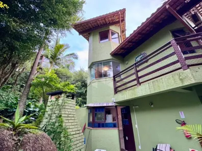 Casa com 4 Quartos para alugar, 150m² no Barra da Lagoa, Florianópolis