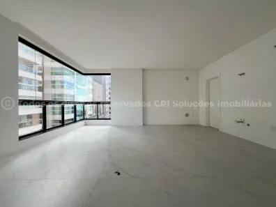 Apartamento com 3 Quartos à venda, 129m² no Meia Praia, Itapema