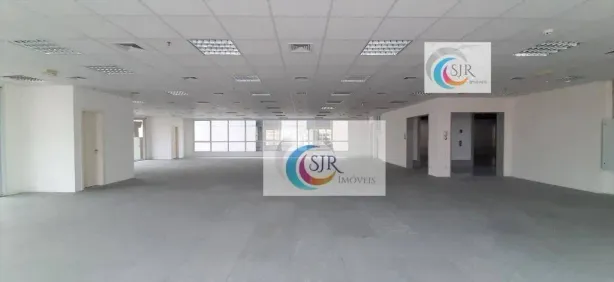 Sala Comercial para alugar, 350m² no Vila Uberabinha, São Paulo