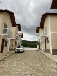 Casa de Condomínio com 3 Quartos à venda, 525m² no Amparo, Nova Friburgo