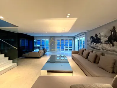 Casa de Condomínio com 5 Quartos à venda, 350m² no Campo Belo, São Paulo