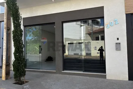 Ponto Comercial para alugar, 50m² no Castanheiras II, Governador Valadares