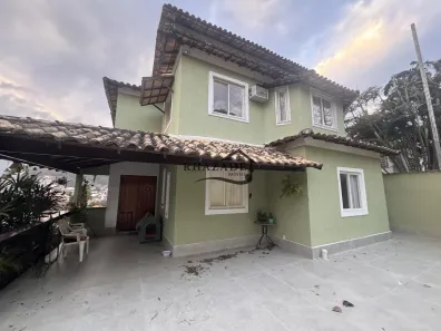 Casa com 3 Quartos à venda, 226m² no Piratininga, Niterói