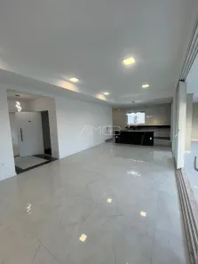 Apartamento com 3 Quartos para venda ou aluguel, 256m² no Centro, Campinas