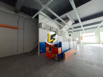 Prédio Comercial para alugar, 649m² no Osvaldo Cruz, São Caetano do Sul