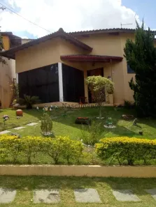 Casa com 3 Quartos à venda, 230m² no Vila Zezé, Jacareí