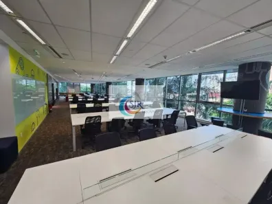 Sala Comercial para alugar, 871m² no Vila Nova Conceição, São Paulo