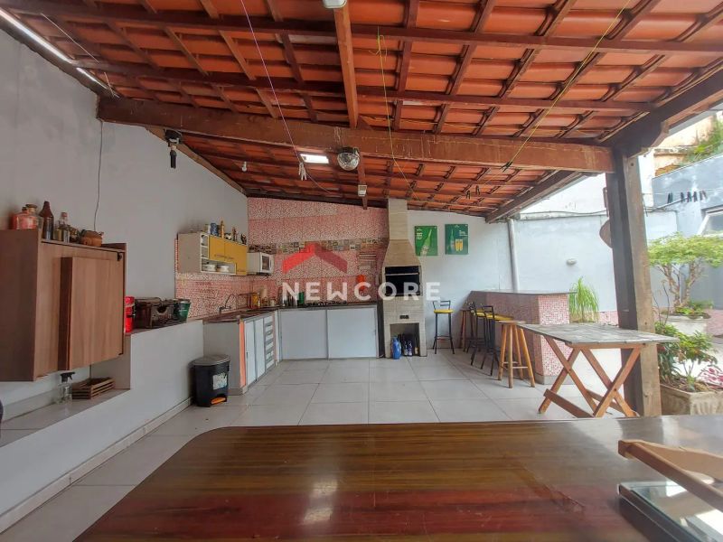 Casa com 3 quartos — Salgado Filho, Belo Horizonte