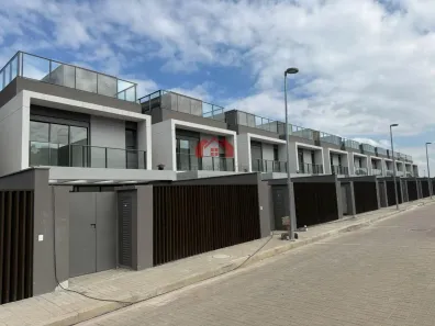 Casa de Condomínio com 3 Quartos à venda, 277m² no Tamboré, Santana de Parnaíba