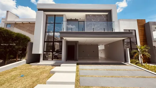 Casa de Condomínio com 4 Quartos à venda, 244m² no Itararé, Campina Grande