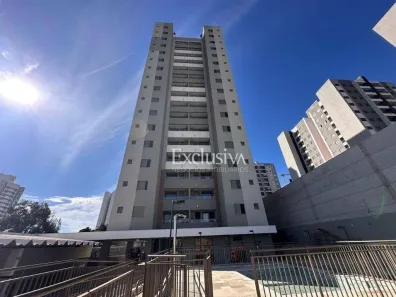 Apartamento com 3 Quartos para alugar, 66m² no Aurora, Londrina