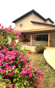 Fazenda/Sítio com 6 Quartos à venda, 590m² no , Caconde
