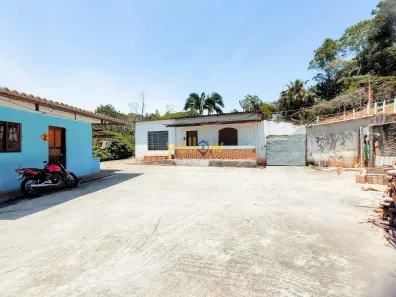 Fazenda/Sítio com 2 Quartos à venda, 241m² no Parque dos Jacarandás, Arujá