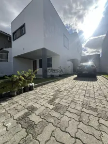 Casa com 4 Quartos à venda, 244m² no Centro, Pelotas