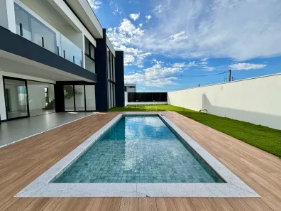Casa de Condomínio com 4 Quartos à venda, 342m² no São Pedro, Juiz de Fora