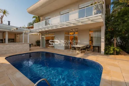 Casa de Condomínio com 3 Quartos para alugar, 570m² no Alphaville Residencial Um, Barueri