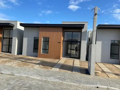 Casa de Condomínio com 3 Quartos à venda, 80m² no SIM, Feira de Santana