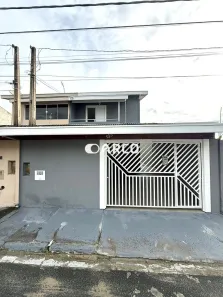 Sobrado com 3 Quartos à venda, 168m² no Loteamento Villa Branca, Jacareí